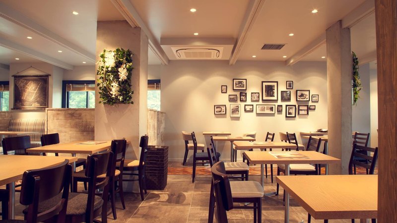 2015年のようす（roomlax Café 鎌倉）